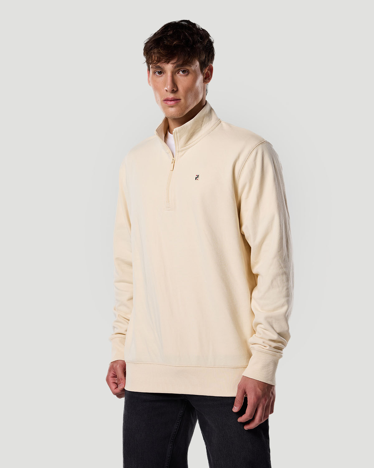 Su&eacute;ter de medio cierre para hombre-BEIGE image number 3
