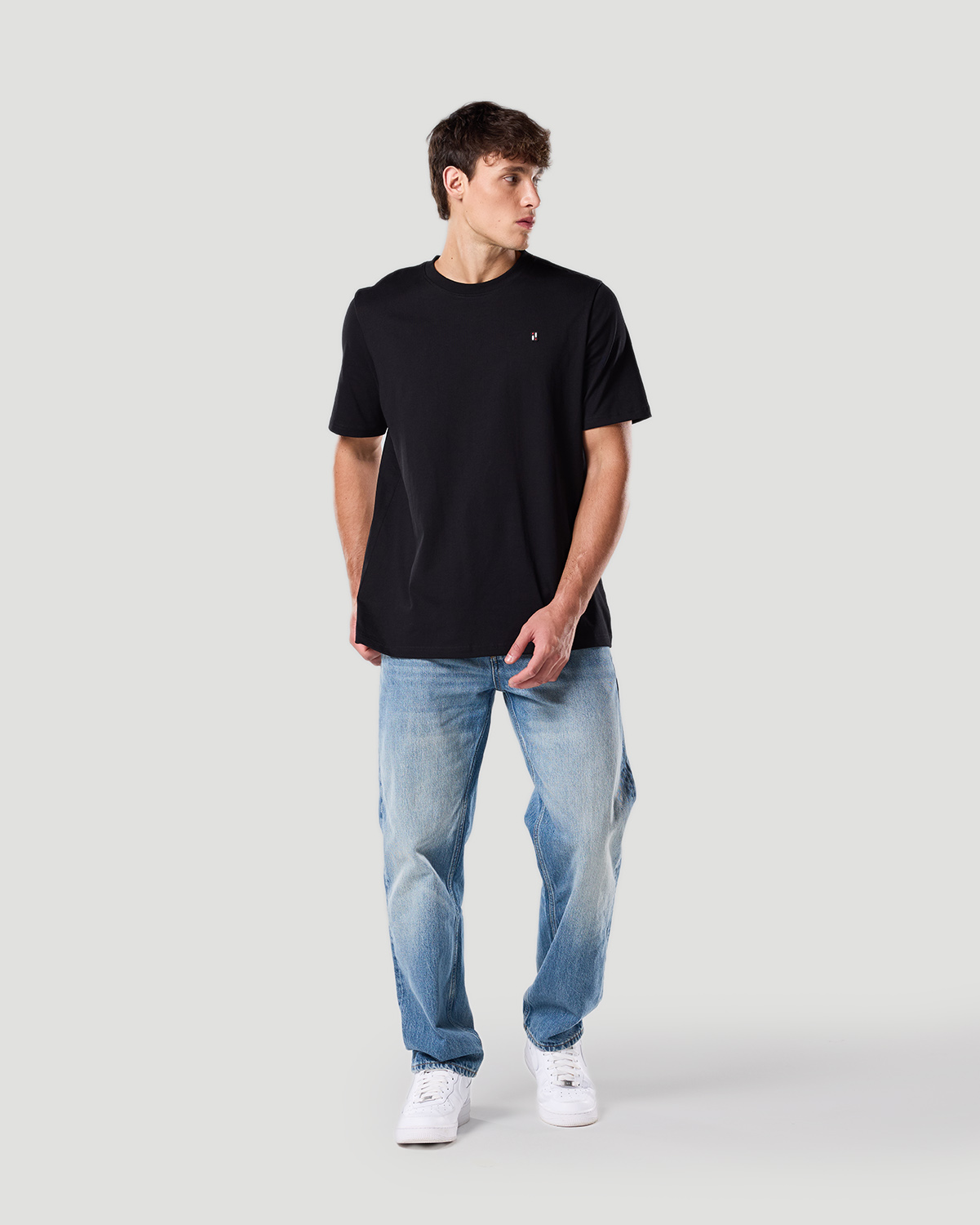 Franela b&aacute;sica para hombre-NEGRO AZABACHE image number 1