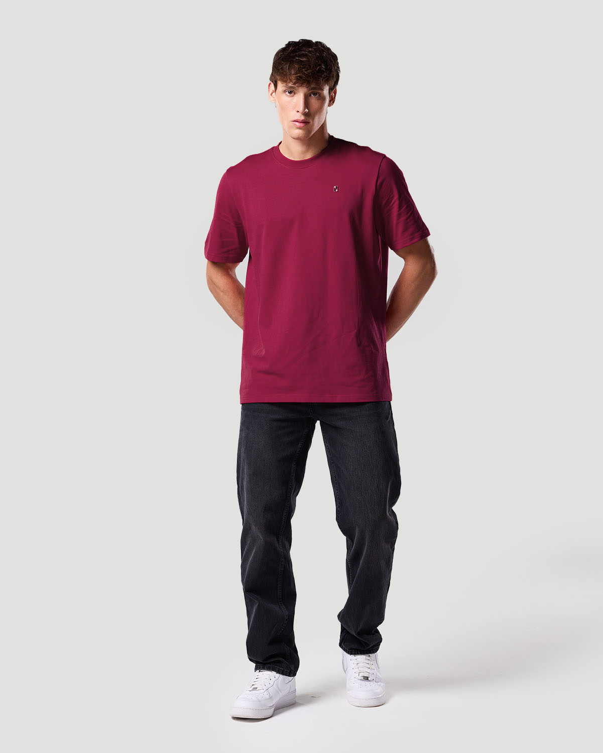 Camiseta b&aacute;sica para hombre - VINOTINTO image number 3
