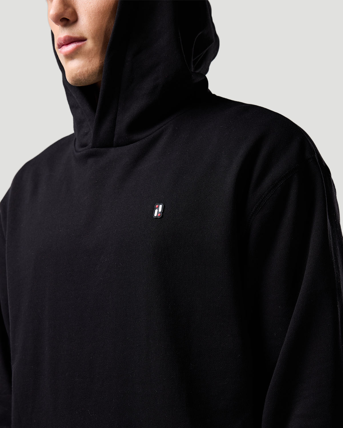 Su&eacute;ter con capucha para hombre-NEGRO AZABACHE image number 4