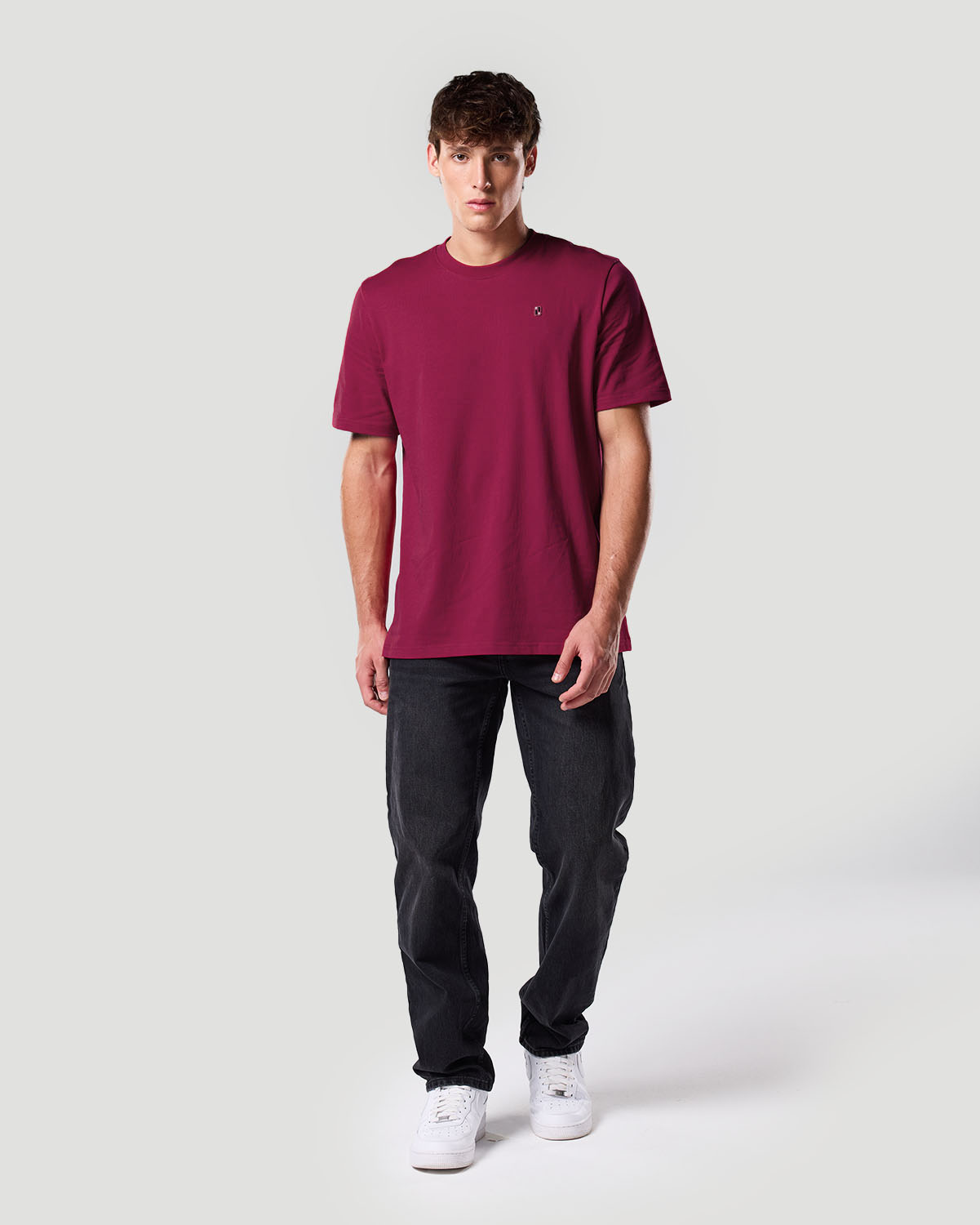 Camiseta b&aacute;sica para hombre - VINOTINTO image number 2