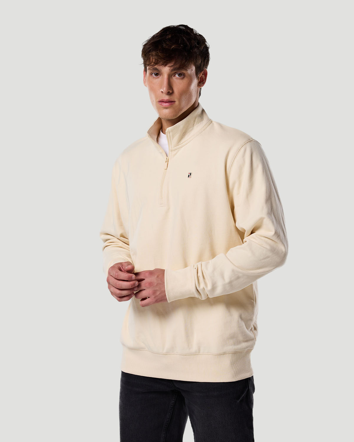 Su&eacute;ter de medio cierre para hombre-BEIGE image number 2